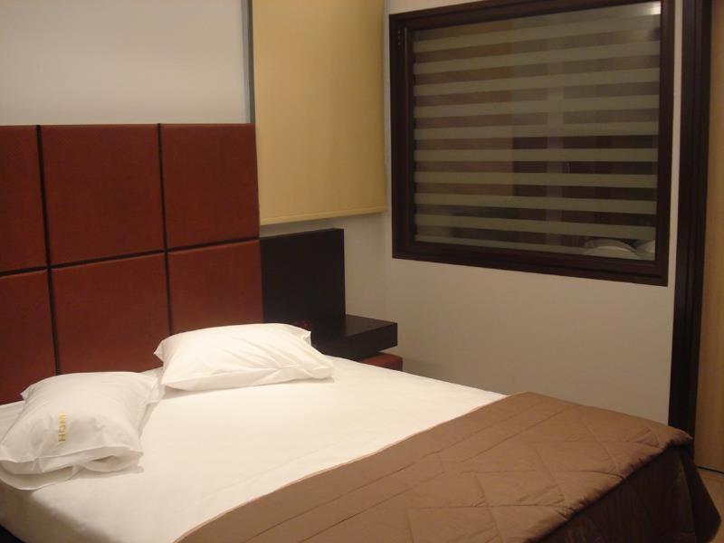 Inoh Hotel Атина Екстериор снимка