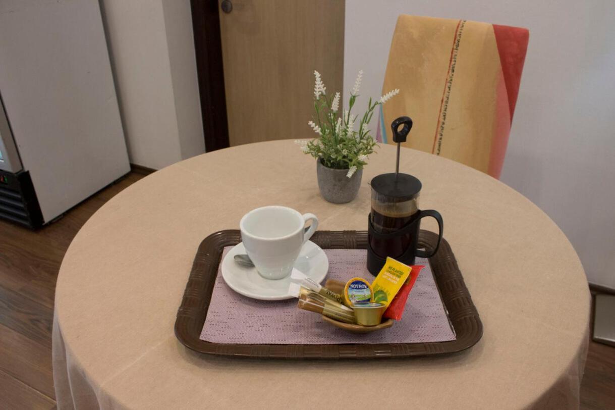 Inoh Hotel Атина Екстериор снимка
